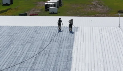 Spray Foam Roofing (1)